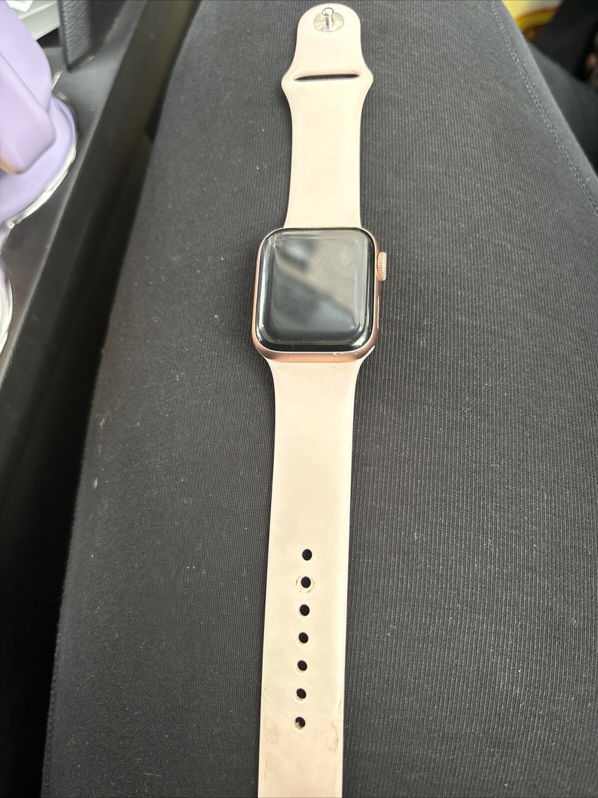 Apple Watch Series 5 40mm Gold Case with Pink Aluminum Band (MWWP2LL/A)