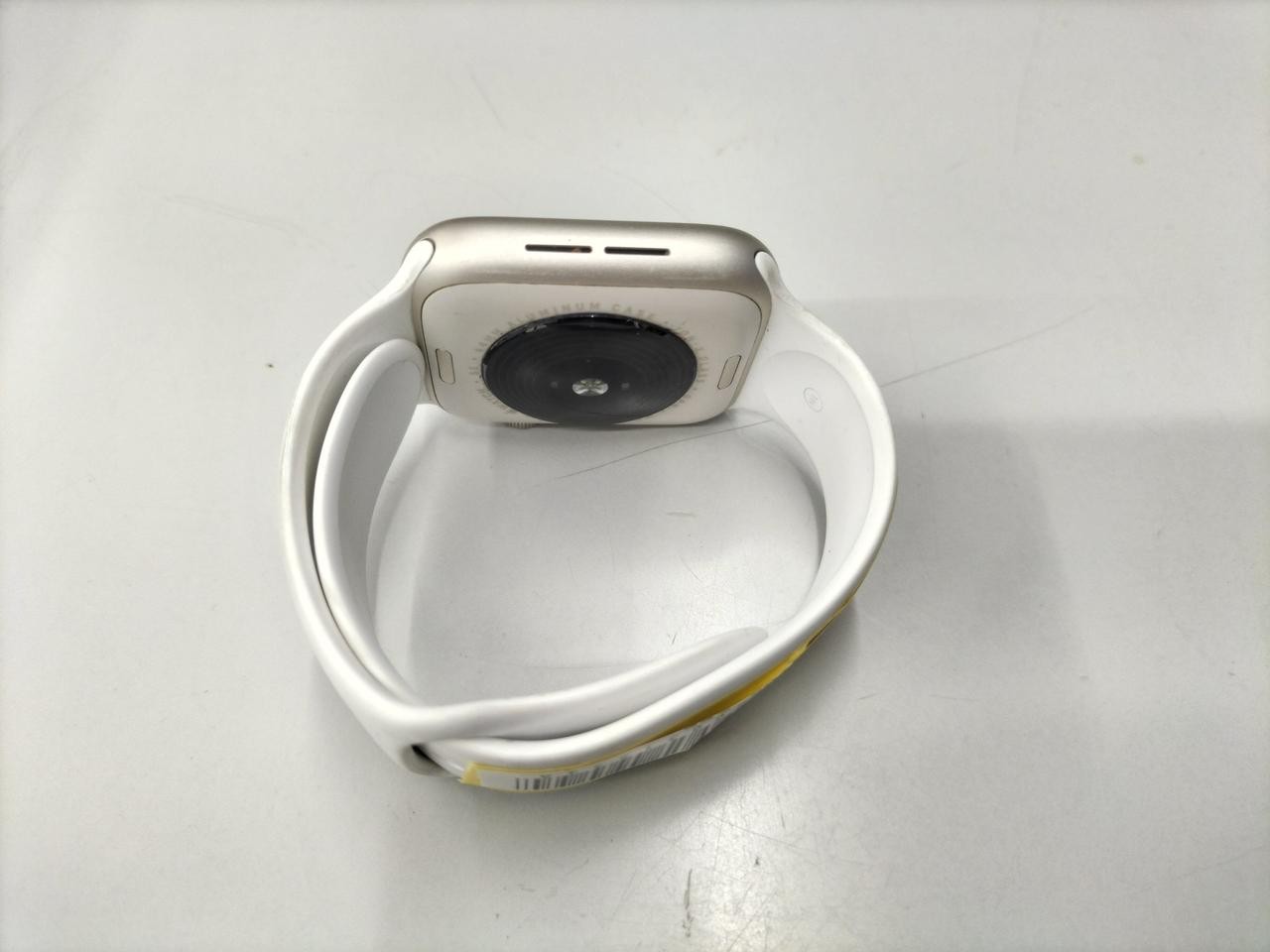 Apple Watch SE 2nd Gen Smartwatch 32GB Space Gray Aluminum GPS