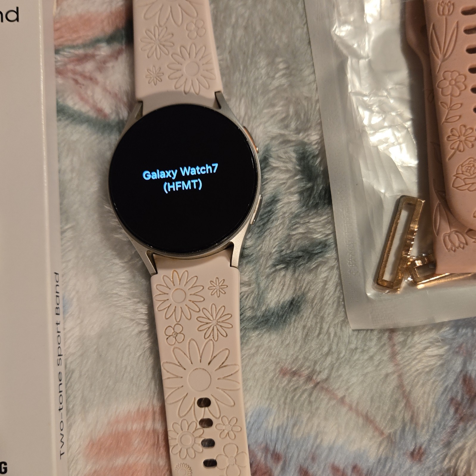 Samsung Galaxy Watch7 40mm Silver GPS Sapphire 5 ATM 32GB Wear OS Pink Band