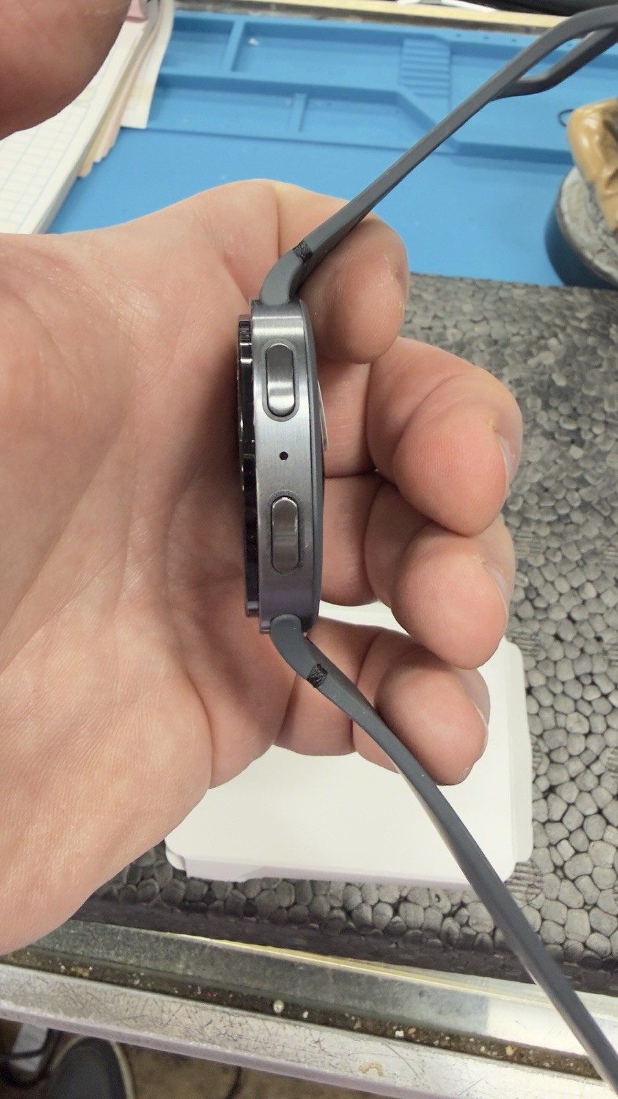 Samsung Galaxy Watch 8 SM-L335U LTE 44MM Graphite Sport Graphite Open Box