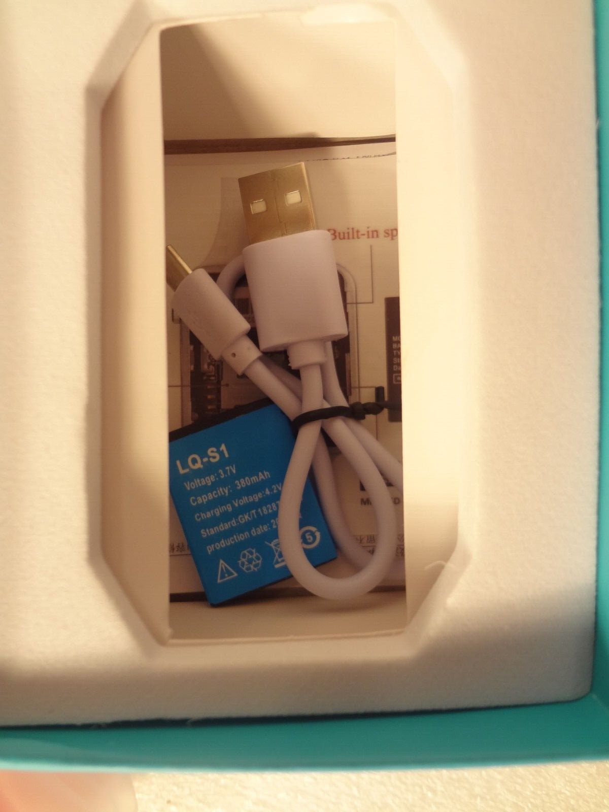 Smart Watch – Funntech Comes with charging cord and extra battery