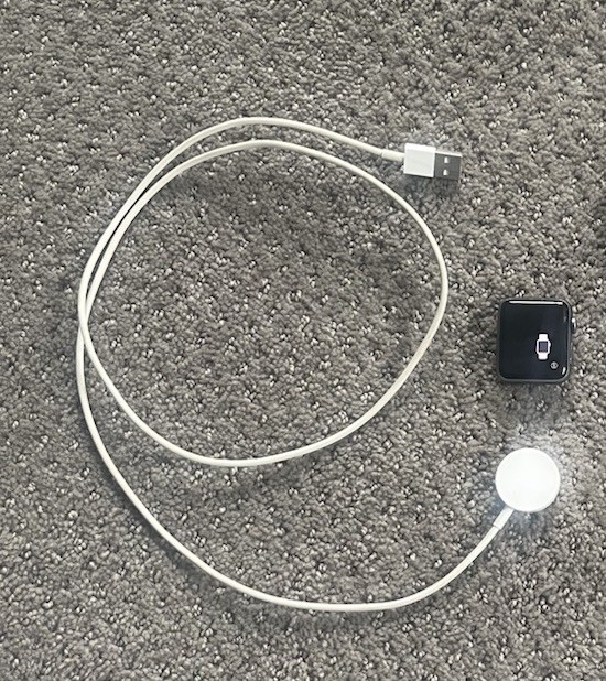 Apple Watch Series 2 38MM Aluminum Case Scratches Back & Top of Glass Unlocked