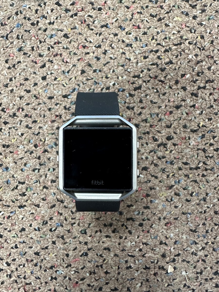 Fitbit Blaze Black Activity Tracker Smart Fitness Watch Large Band W (PAP004792)