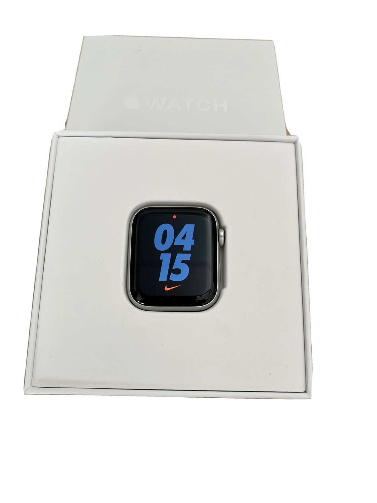 Apple Watch SE Nike Edition 44mm Silver GPS+Cell