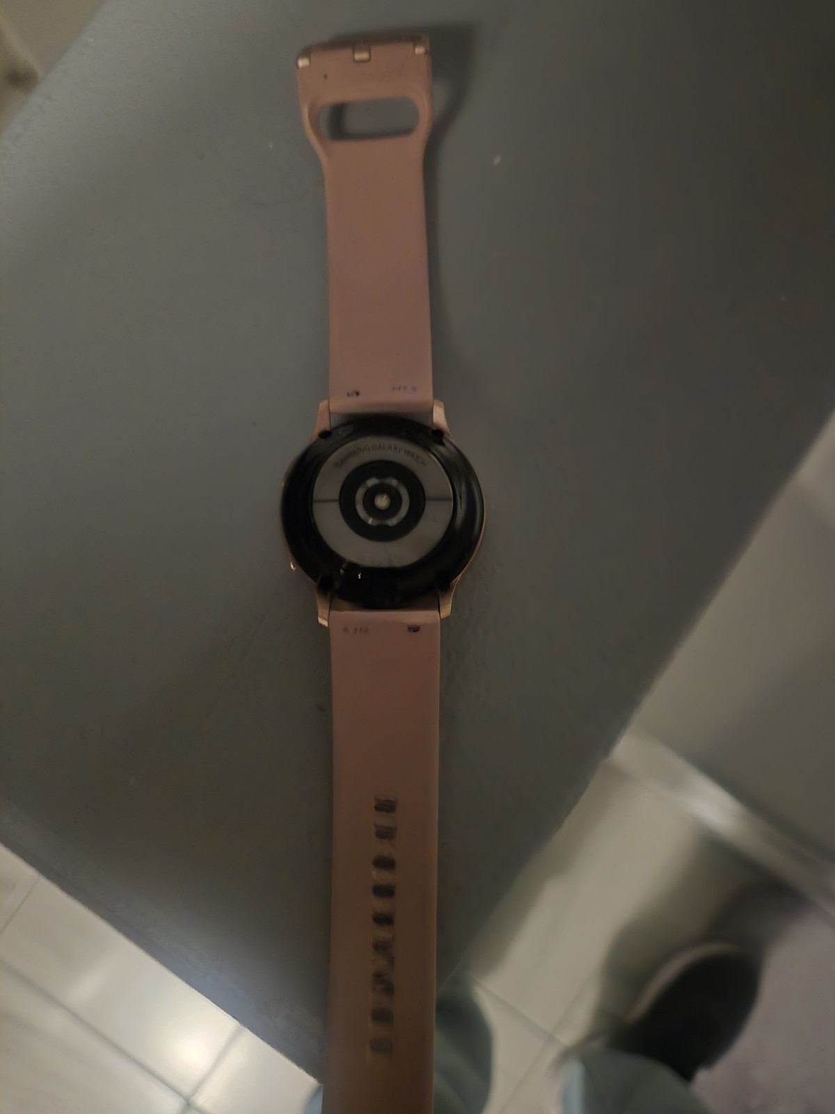 Samsung Galaxy Watch Active 2 SM-R830 40mm Smartwatch – Pink Gold (Bluetooth)
