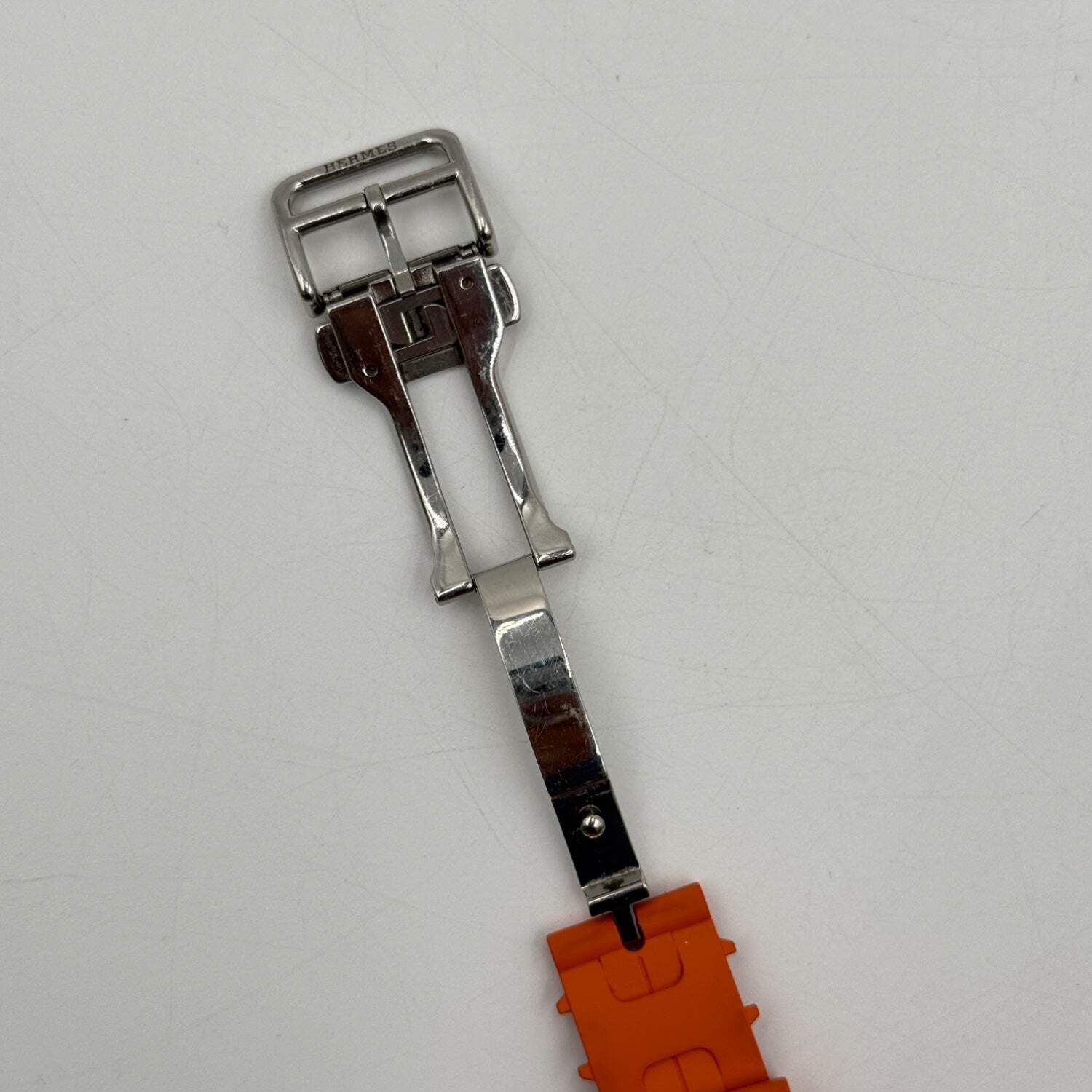 Unlocked Apple Watch Ultra 2 Hermès 49MM Natural Titanium With Orange Kilim Sing