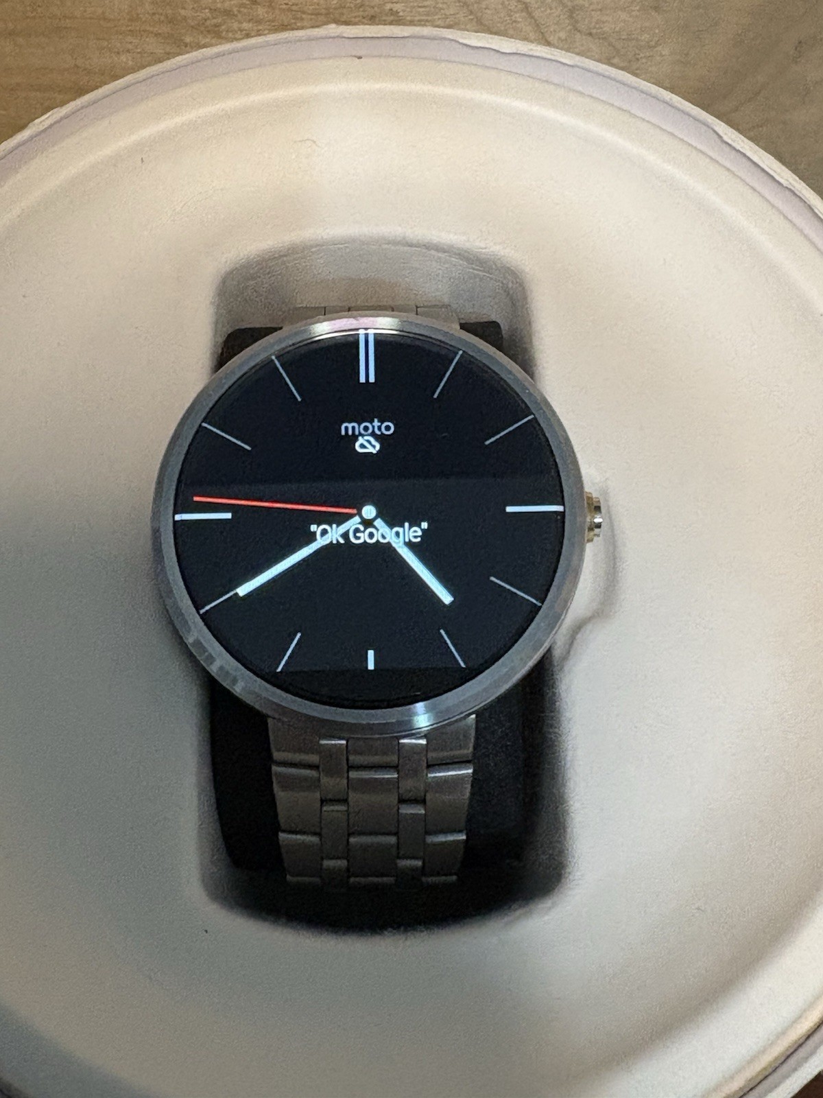 Motorola Moto 360 – Stone Grey Leather w Steel Band Smart Watch -tested