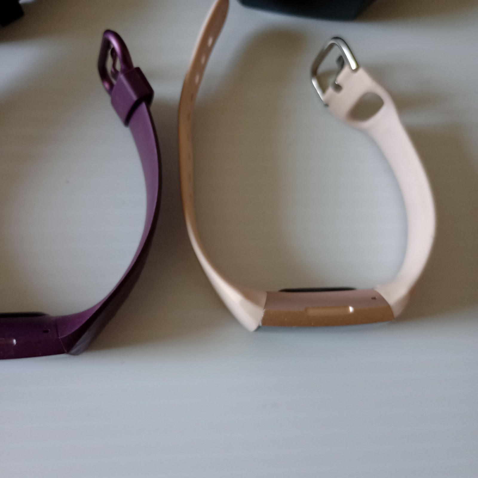 Lot of 12 Fitbit Charge 3 & 4 Fit Watches Untested parts *READ FB417,FB410,FB409