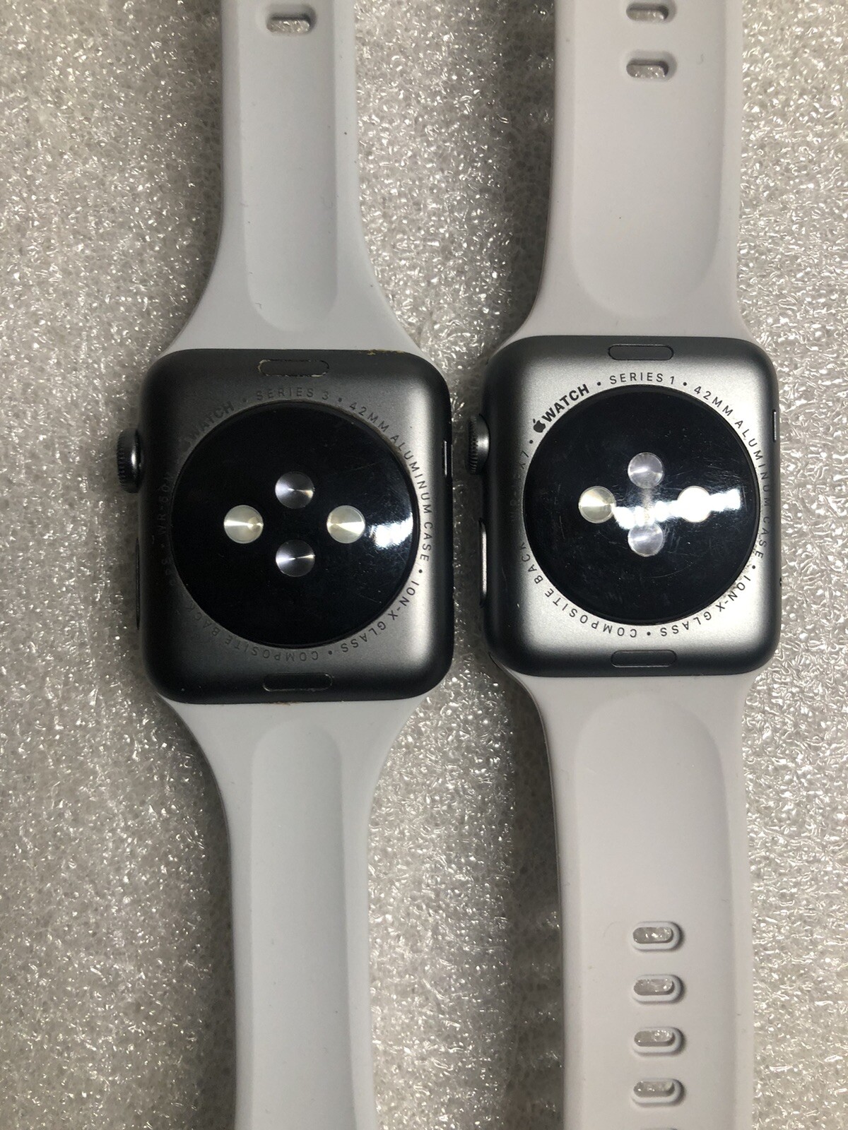 LOT OF 2 Apple Watch Series 3 42mm Aluminum Case – Space Gray/Silver A1859