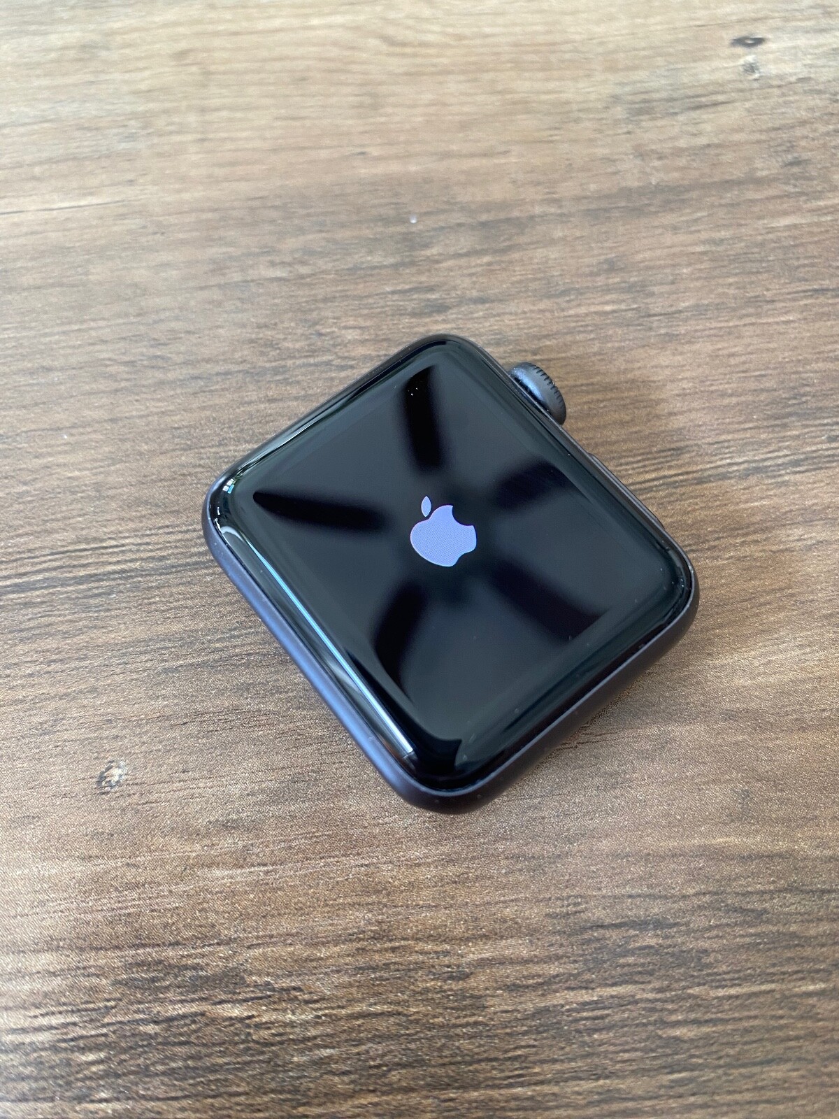 Apple Watch Series 3 (GPS) 38mm Space Gray Aluminum Case