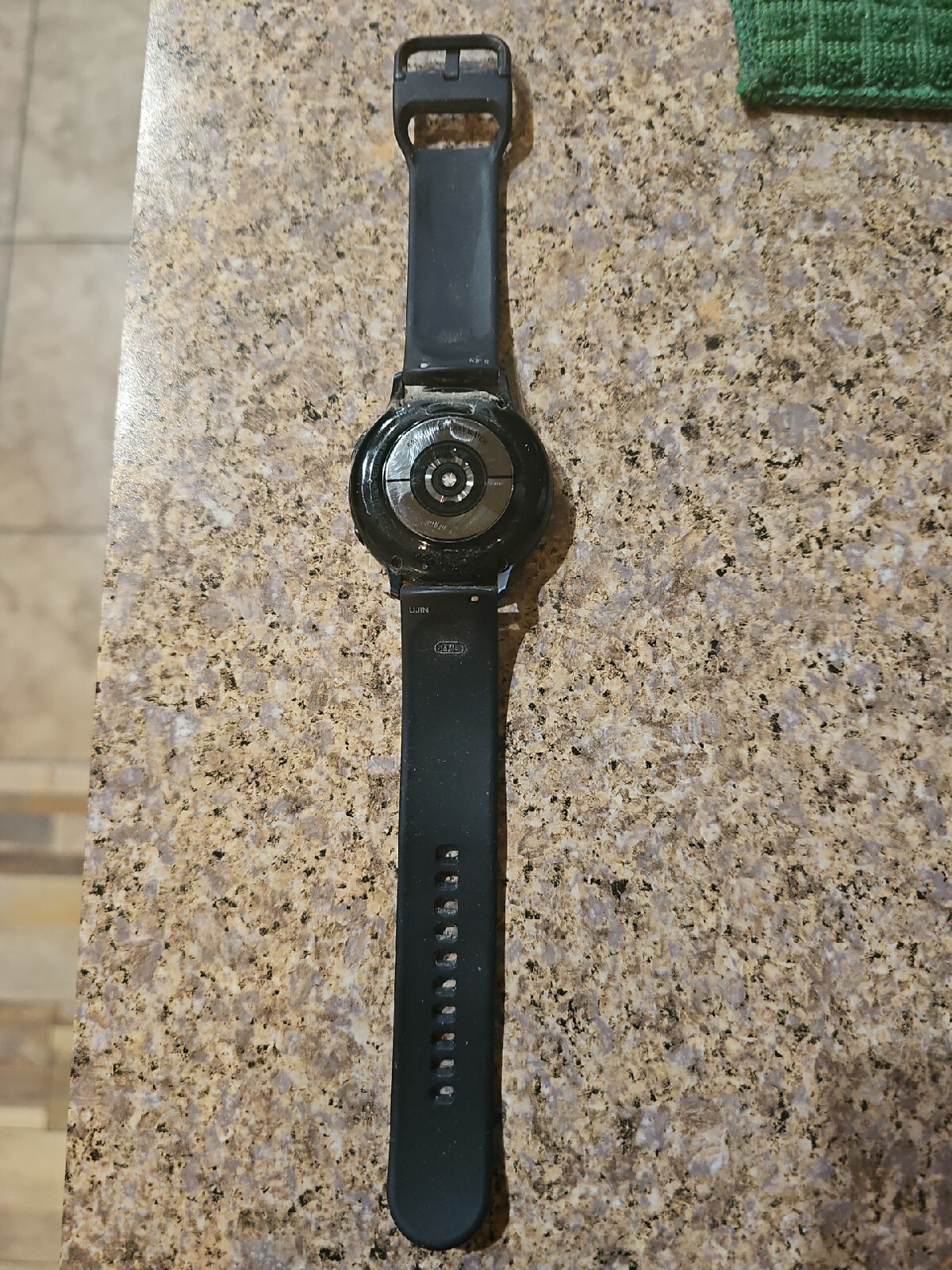 Samsung Galaxy Watch Active 2 SM-R830 40mm Aluminum Case with Sport Band…