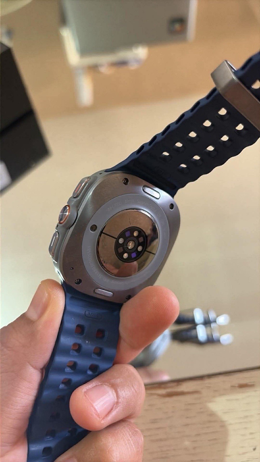 Samsung Galaxy Watch Ultra 47mm Silver, Blue Silicone Band, AMOLED Display