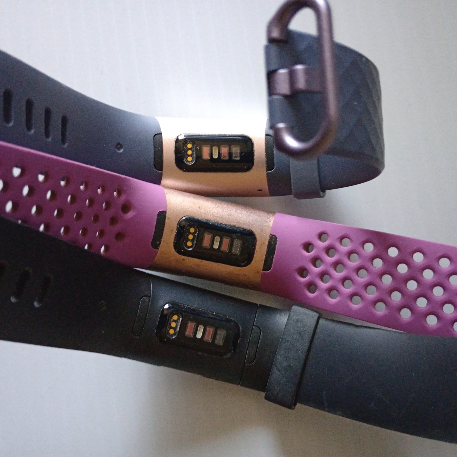 Lot of 12 Fitbit Charge 3 & 4 Fit Watches Untested parts *READ FB417,FB410,FB409