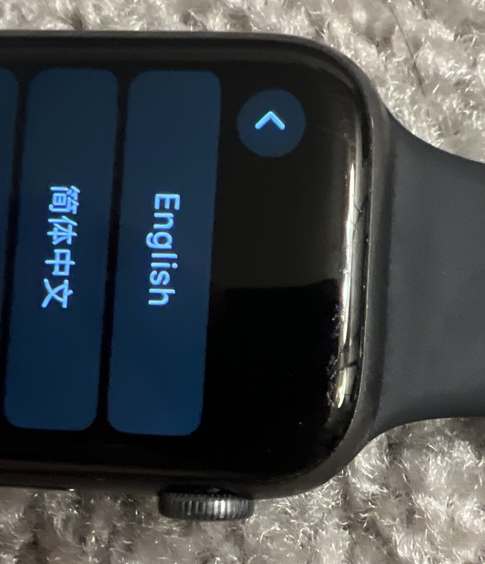 Apple Watch Series 5 44mm Space Gray Black Sport Bands – 75% Batt Cap READ DESC