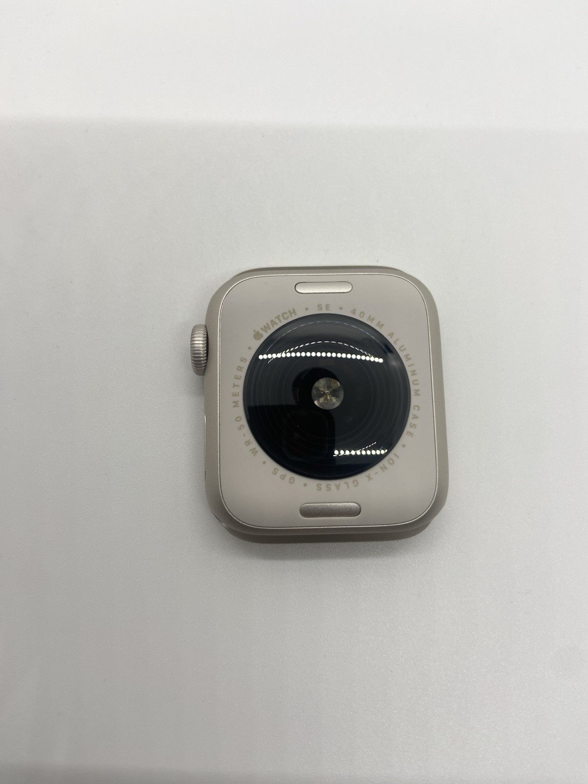 Apple Watch SE 2nd Gen 40mm GPS Starlight Case. Watch Only . Read Description