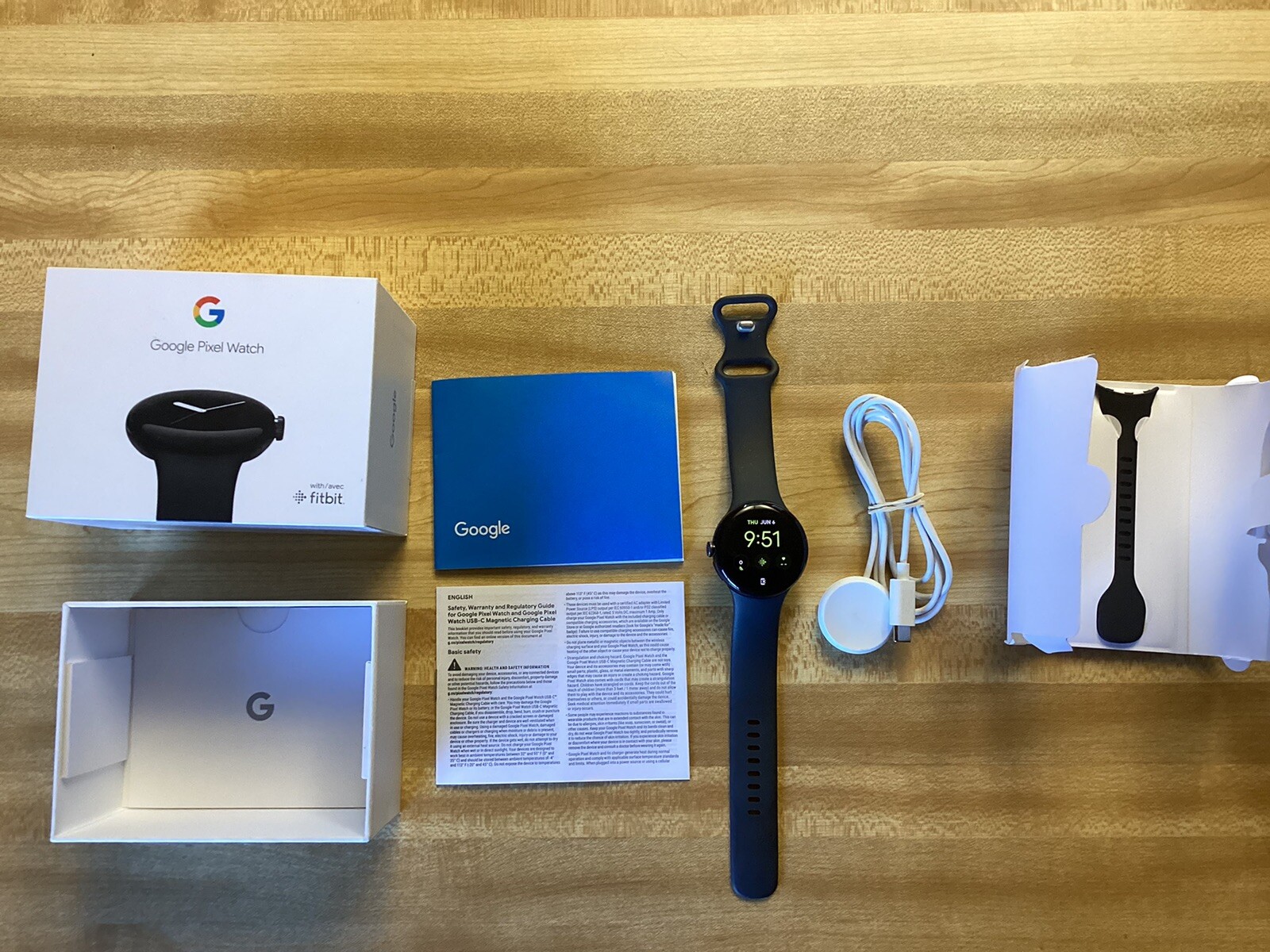 Google Pixel Watch LTE Matte Black Stainless Steel (GQF4C) [SCRATCHED SCREEN]