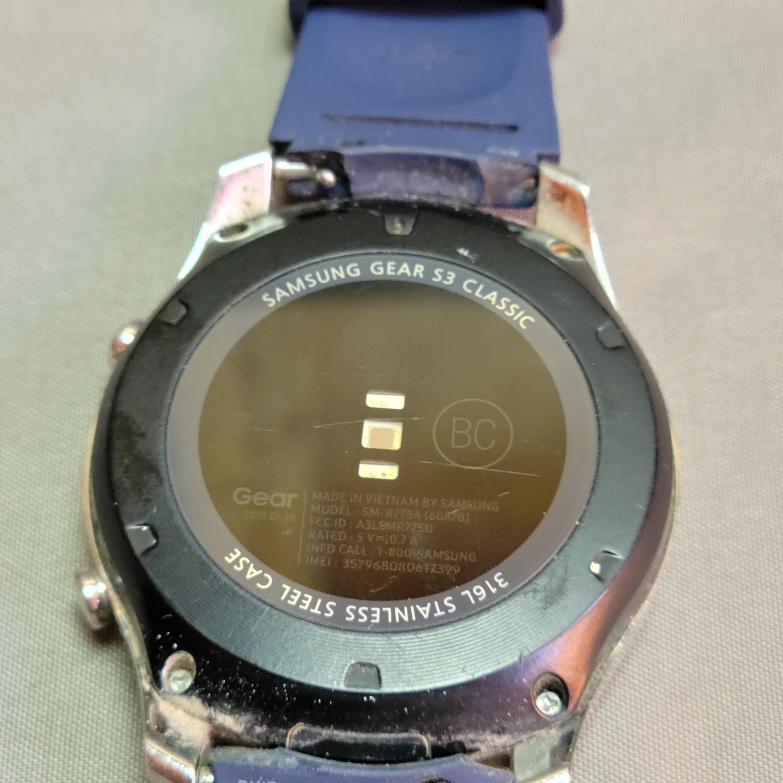 Samsung Galaxy Gear S3 Classic 46mm Stainless Steel Silver Case SM-R770 untested