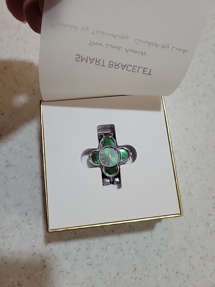 Energy Port Smart Bracelet with heart rate monitor green