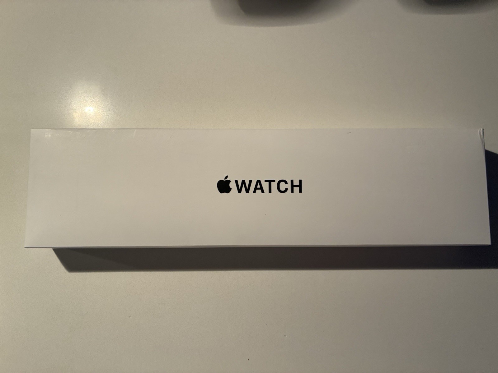 Apple Watch SE (1st Generation) 40mm aluminum case and GPS-only (no cellular)