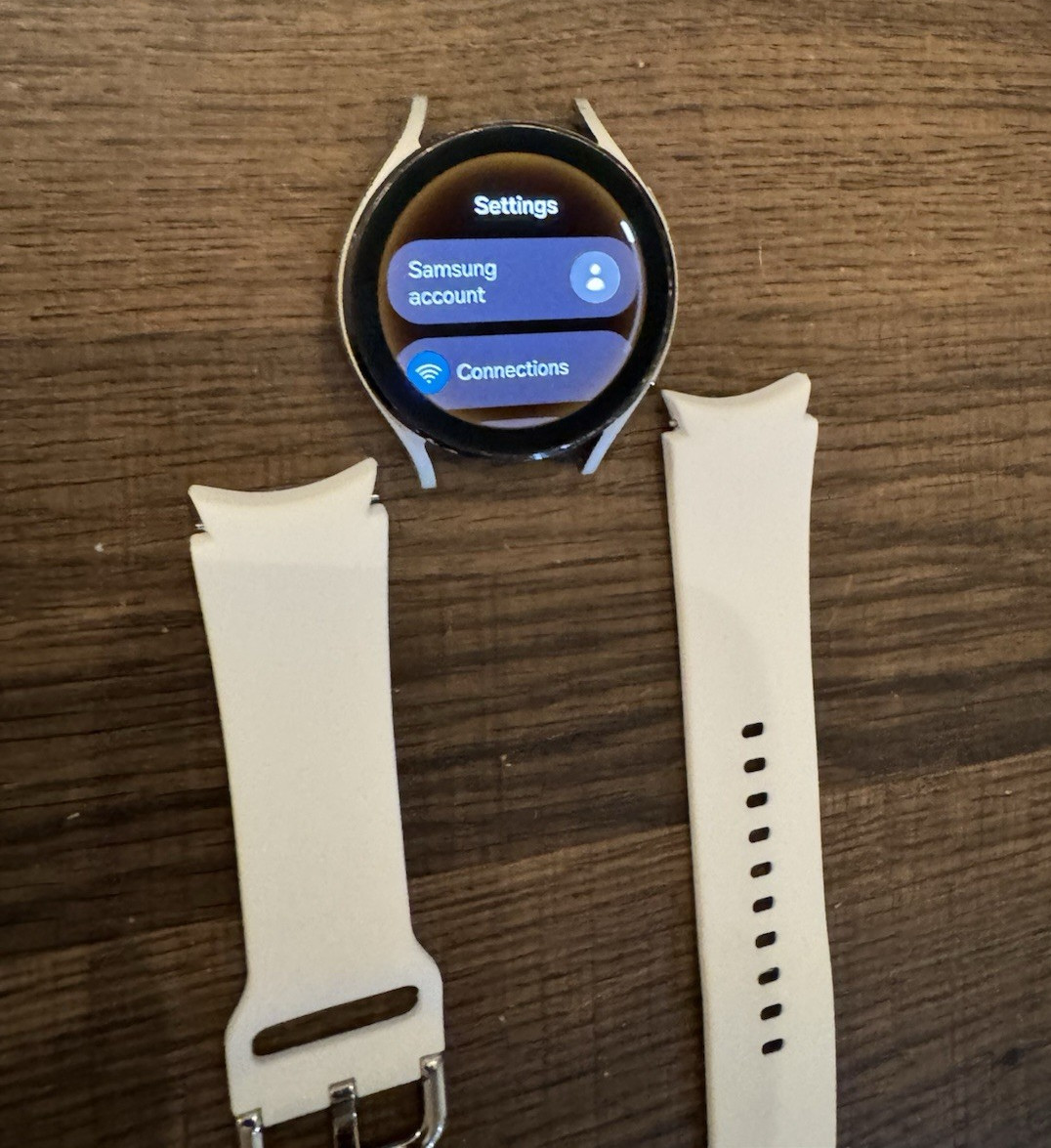 Samsung Galaxy Watch 4 SM-R875U 44mm Silver (LTE) Unlocked Good (READ)