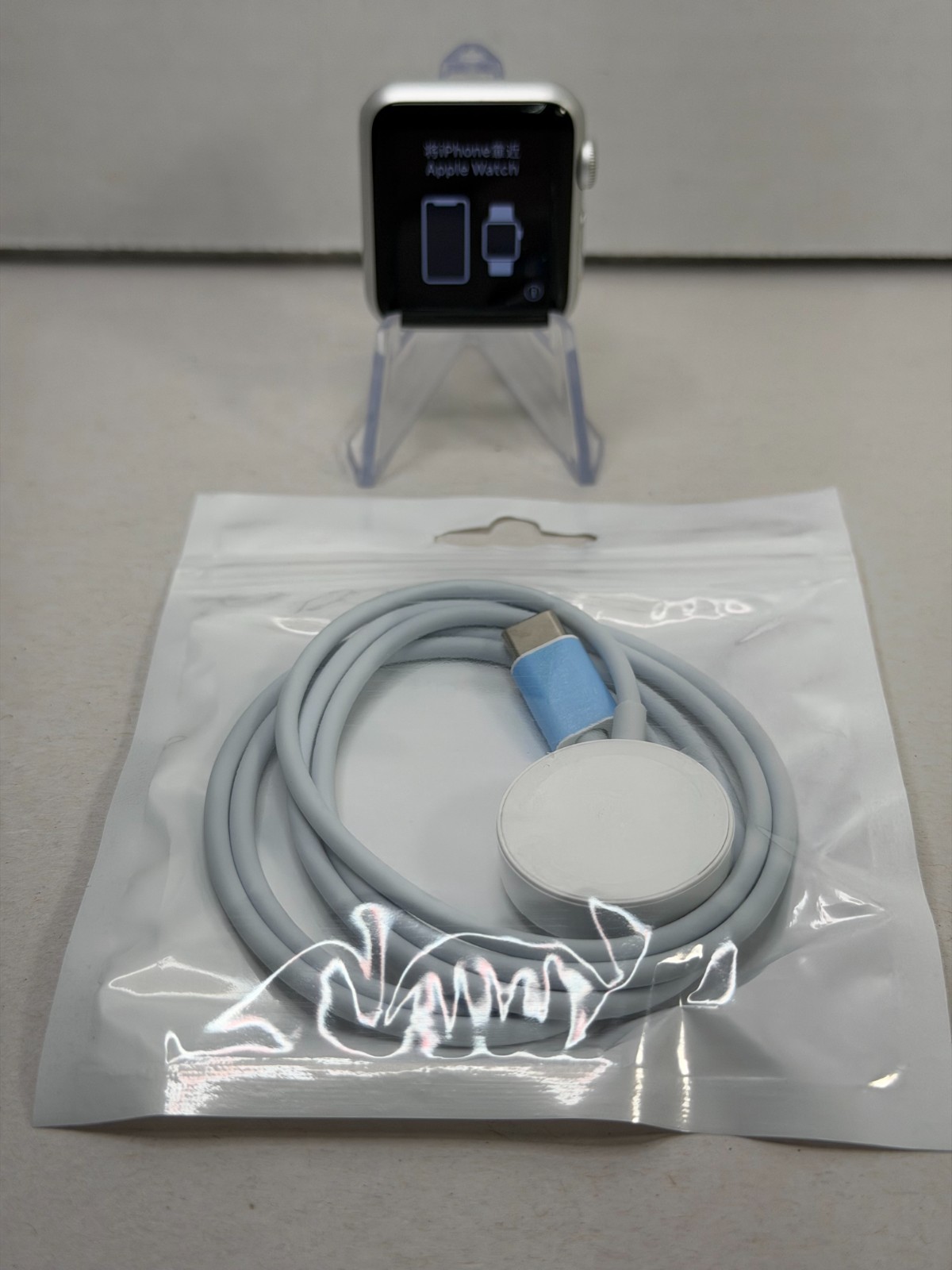 Apple Watch 38mm Model A1802 Series 1 8GB – Silver – Composite Back