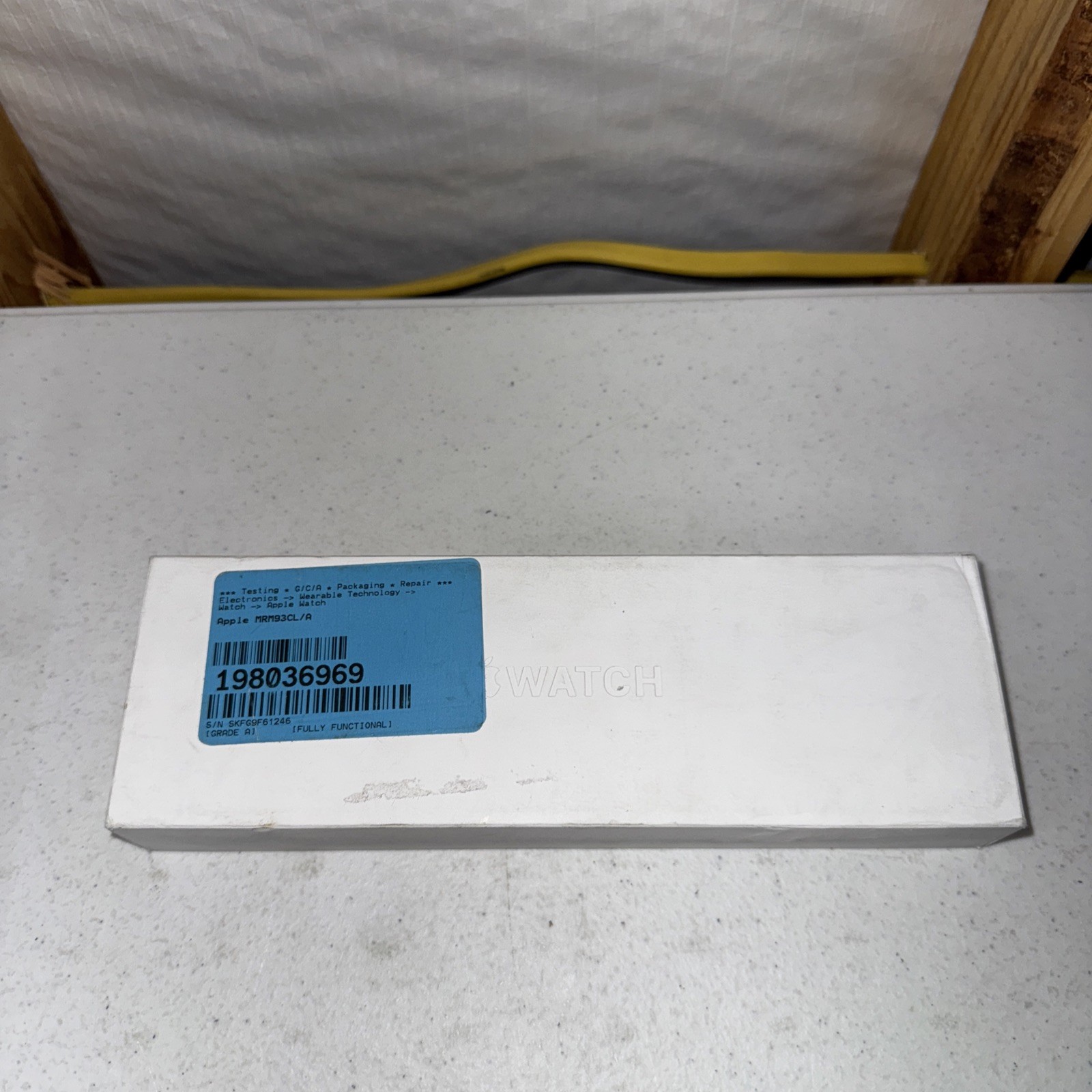 Apple Watch Series 9 45mm A2984 Unlocked Star AI Star Sport (CELLULAR) MRM93CL/A