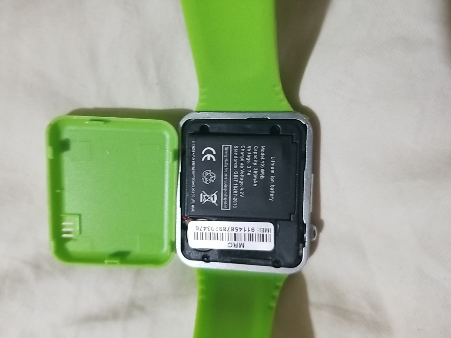 Android Smartwatch, Lime Green Bands SD Card Up To 64GB. Works Great Never Used