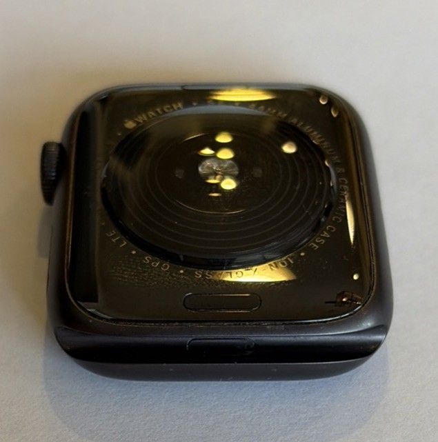 apple watch se 1st gen 44mm cellular – No Band