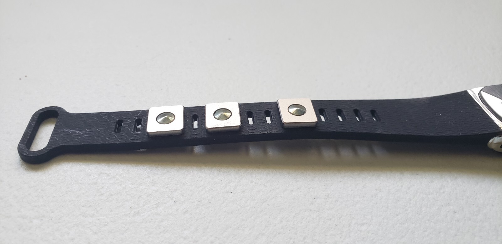 HELO LX Smartband Fitness and Health Monitor with Germanium Stones