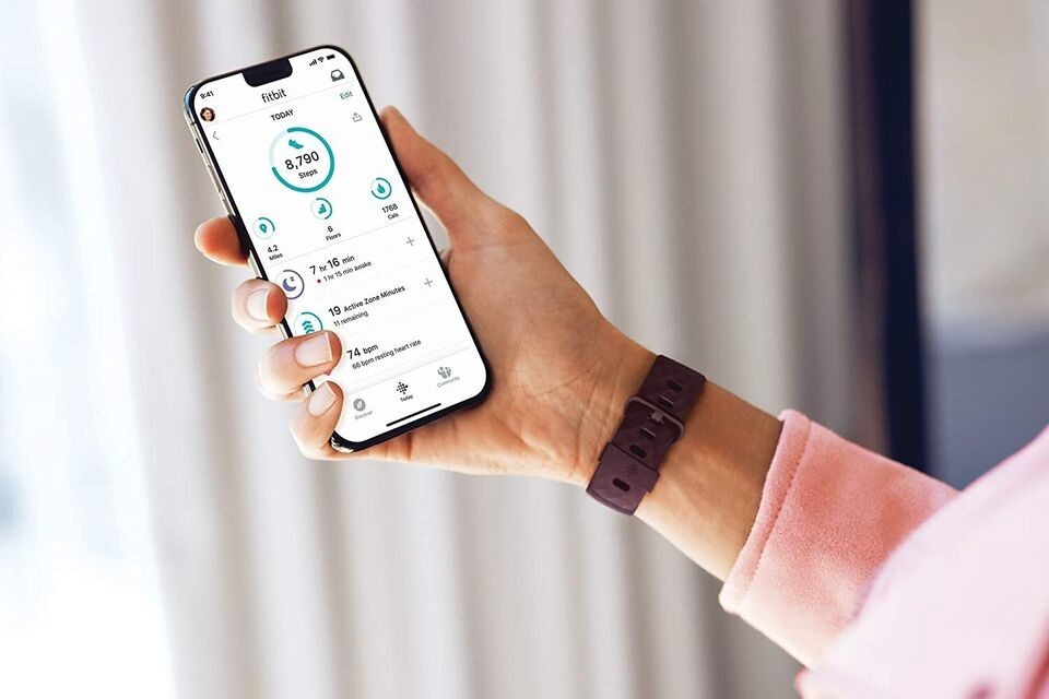 Fitbit Charge 2 Tracker | Yoga & Running Motion Detection |With S & L Wristbands