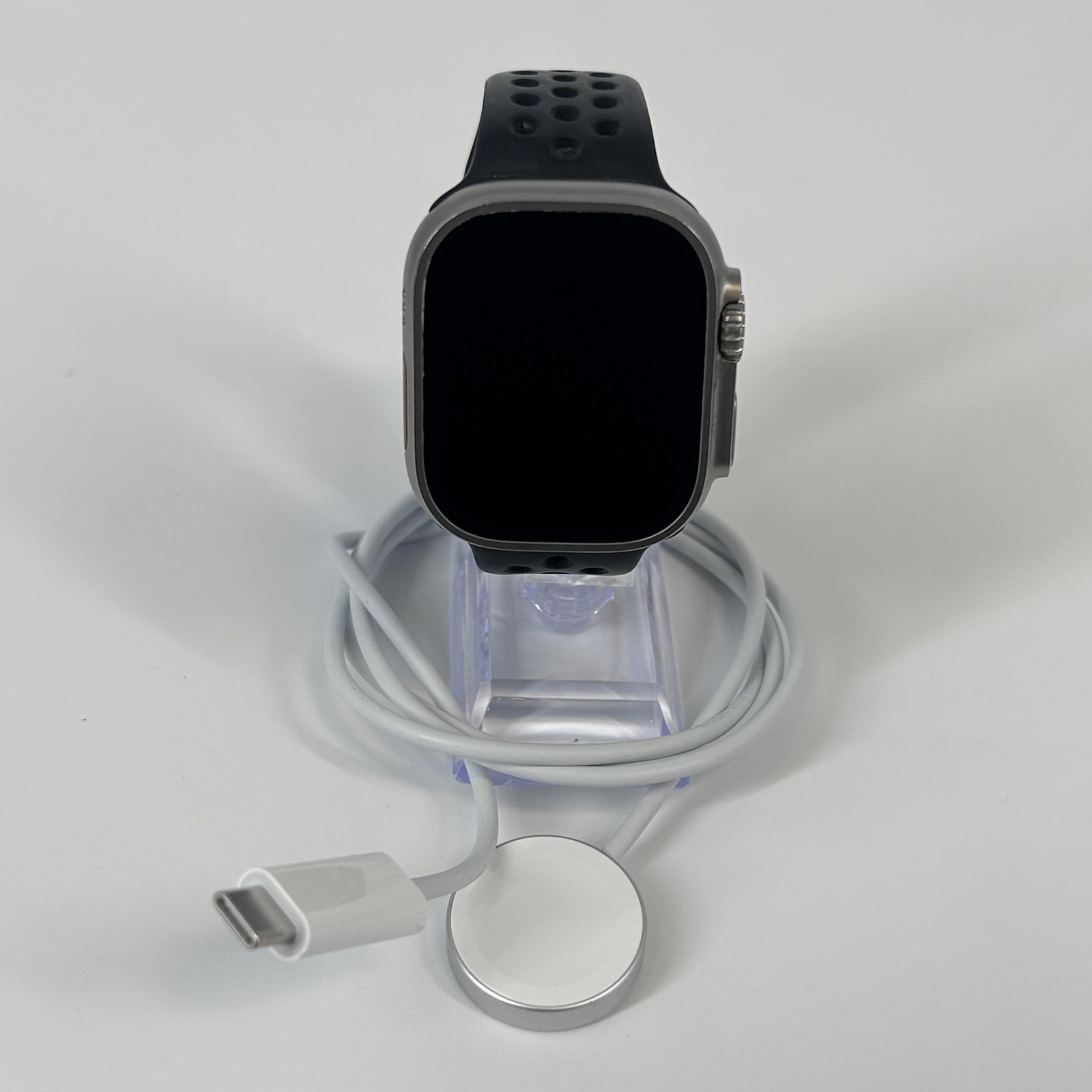 Apple Watch (Ultra) 49mm Titanium (LTE) w/ Black Nike Sport Band – Excellent