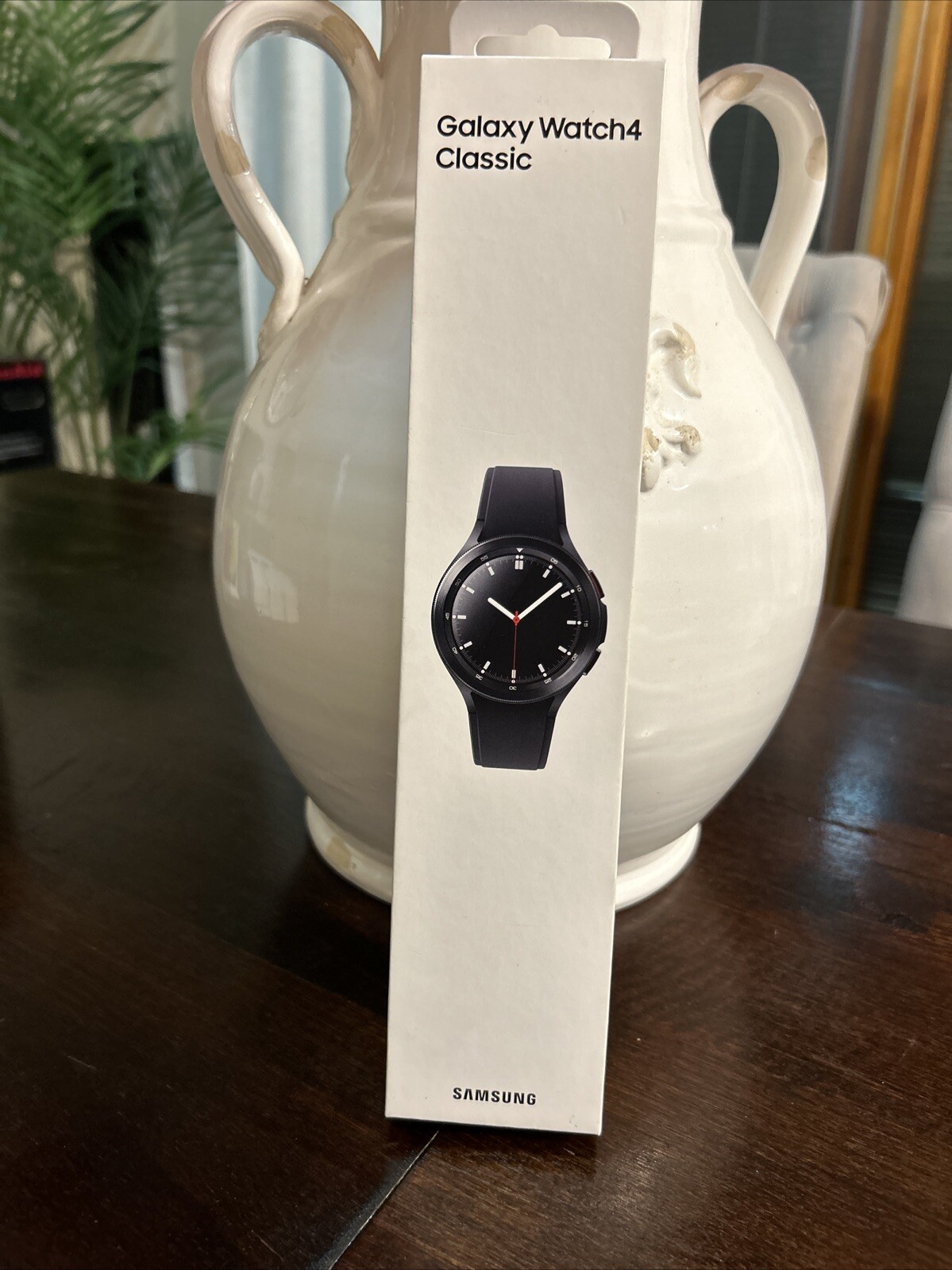Samsung Galaxy Watch 4 46mm Stainless Steel Black Smart Watch Brand NEW