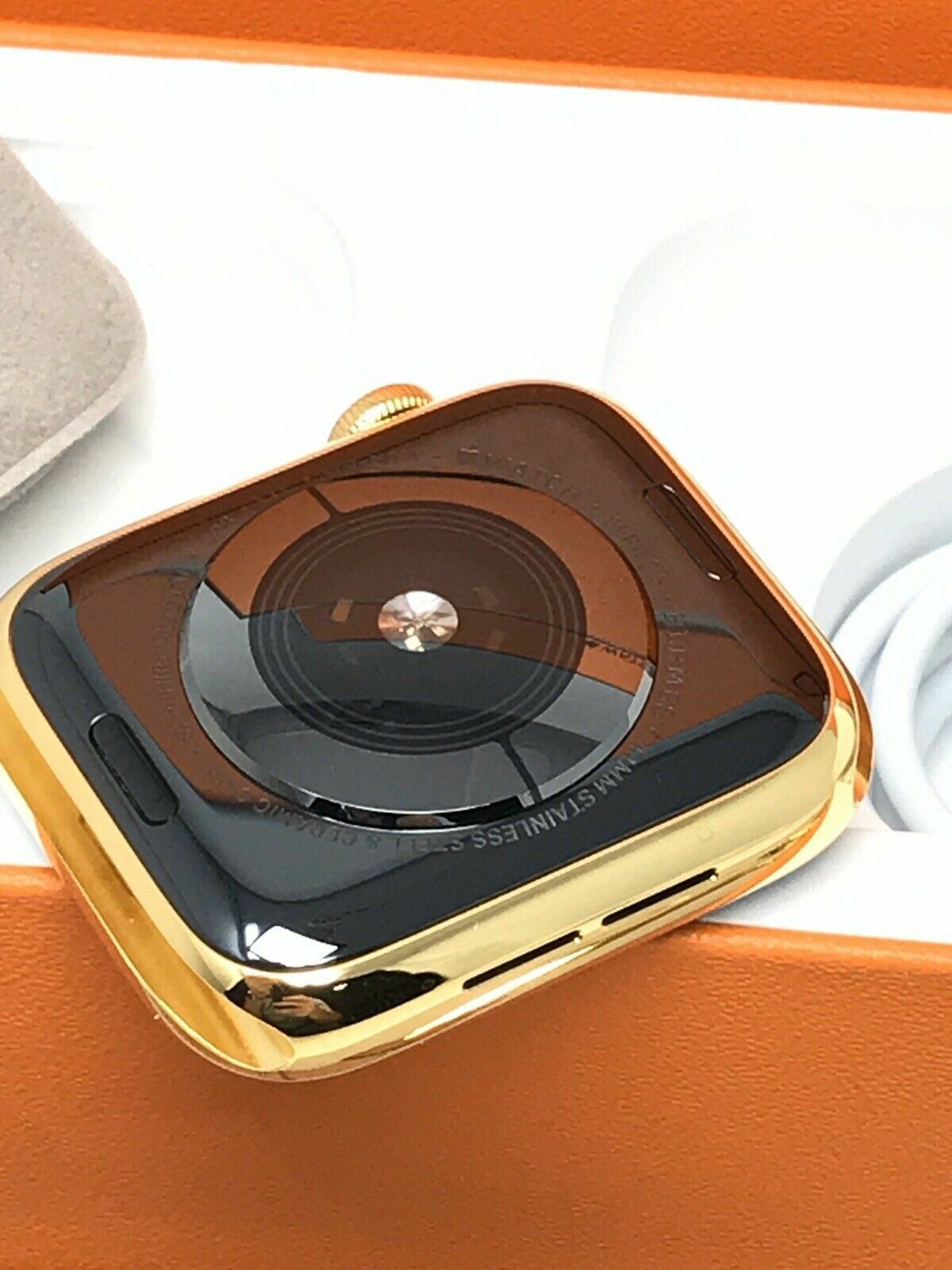Custom 24K Gold Plated 44MM Apple Watch SERIES 5 Body Apple Watch Watch Only