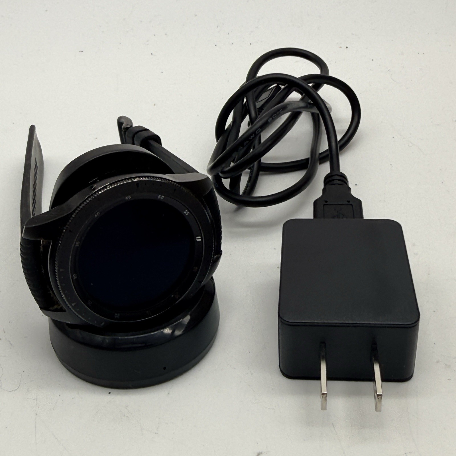 Samsung Galaxy Watch SM-R810 42mm Black Band With Charging Station Bluetooth