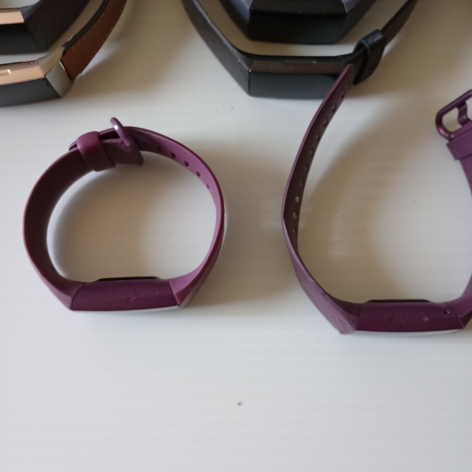 Lot of 12 Fitbit Charge 3 & 4 Fit Watches Untested parts *READ FB417,FB410,FB409