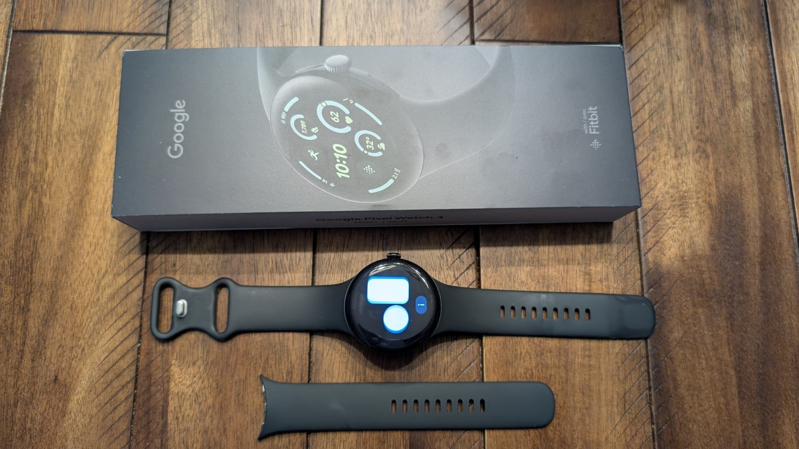 Google Pixel Watch 3 45mm Wi-Fi Smartwatch Matte Black Obsidian Box Clean