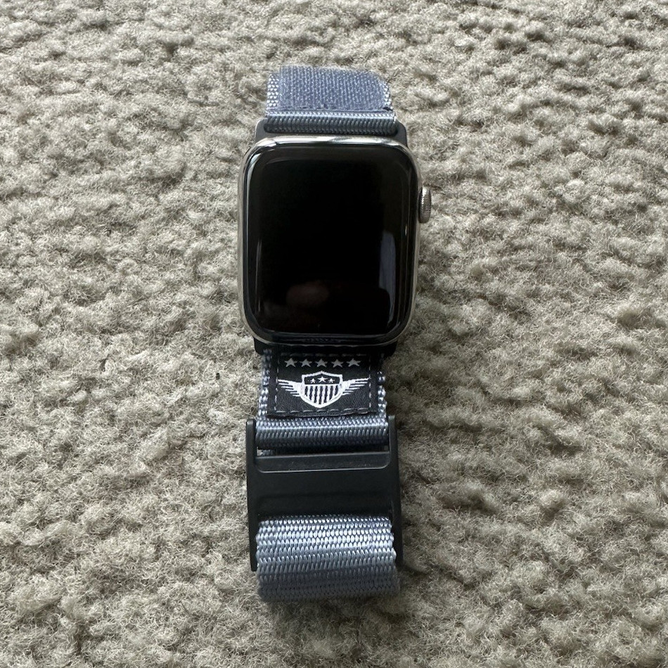 Apple Watch Series 6 44mm Stainless Steel Silver Case Gray Nylon Band Bluetooth
