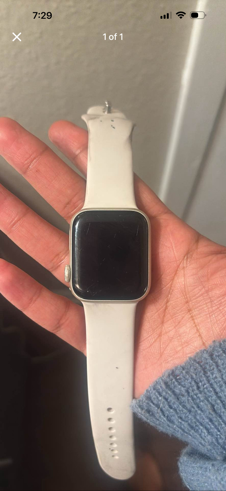 Apple Watch Series 3 GPS 42mm Silver Aluminum Case White Sport Band – MTF22LL/A
