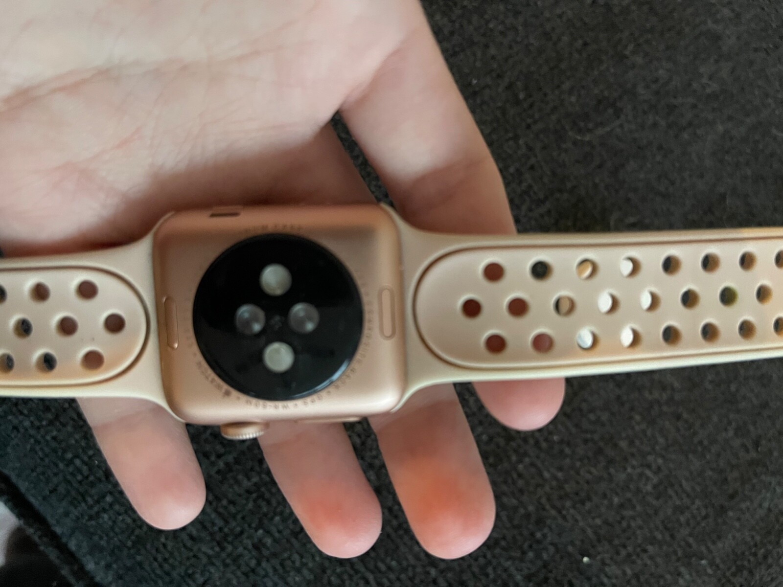 Apple Watch Series 3 38mm Gold Aluminium Case with Pink Sand Sport Band (GPS) –