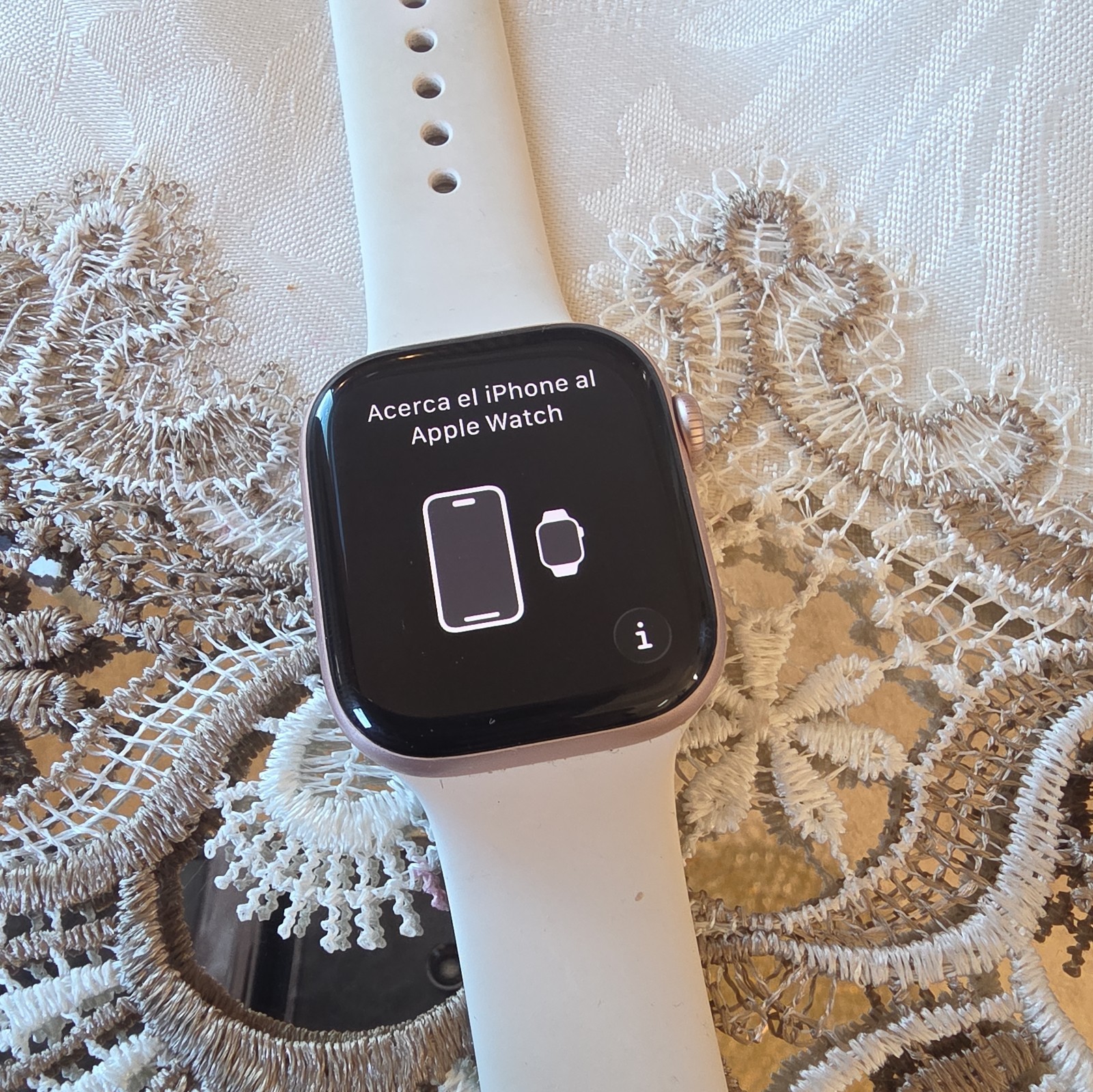 Apple Watch Series 10 42mm (GPS + Cellular) Aluminum Case – Good
