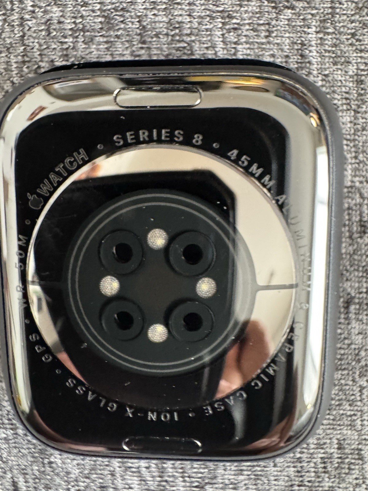 Apple Watch Series 8 GPS 45mm Midnight Aluminum Case Sport Band M/L Preowned