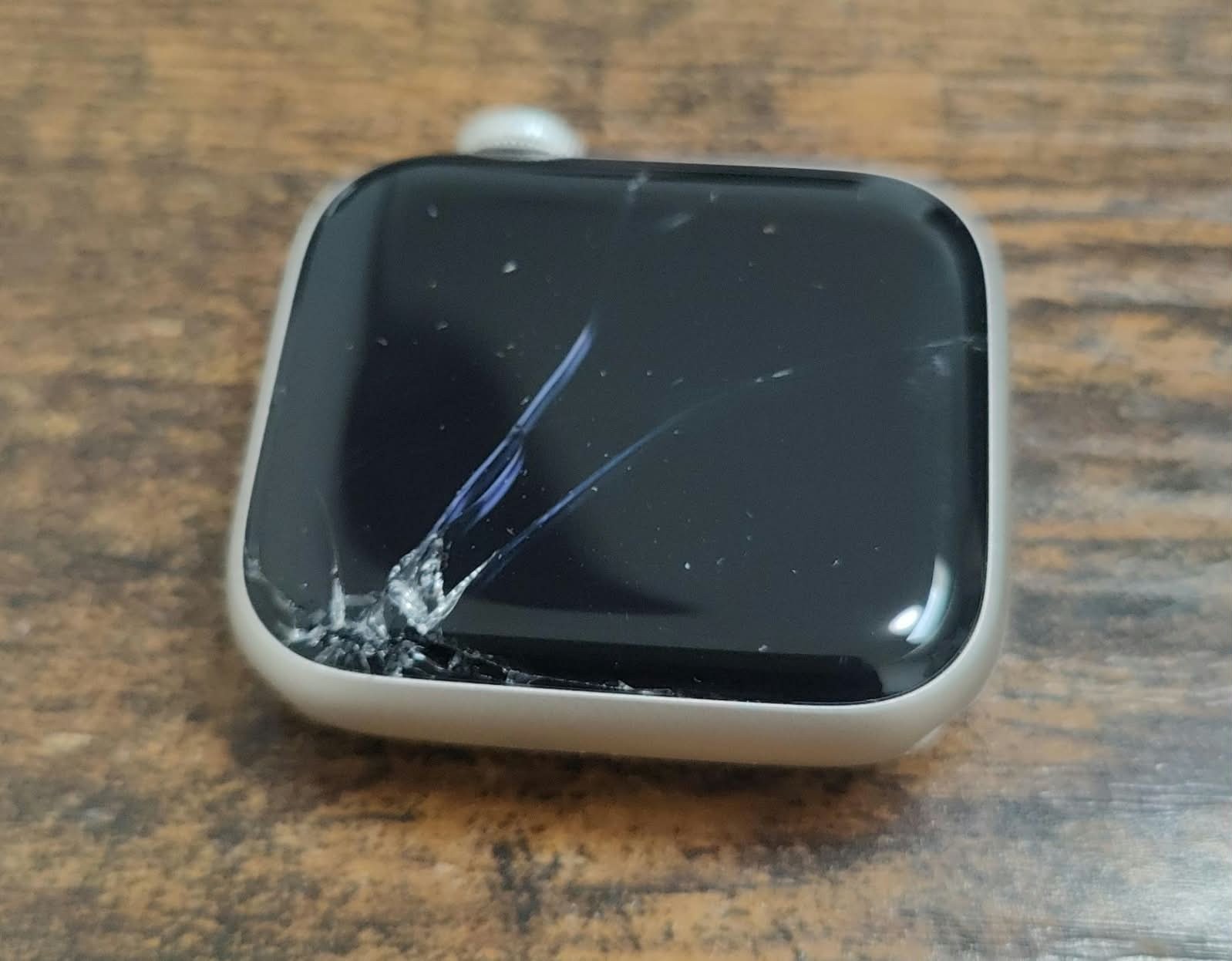 Apple Watch SE 2 40mm Starlight Aluminum MXEG3LL/A GPS 4824