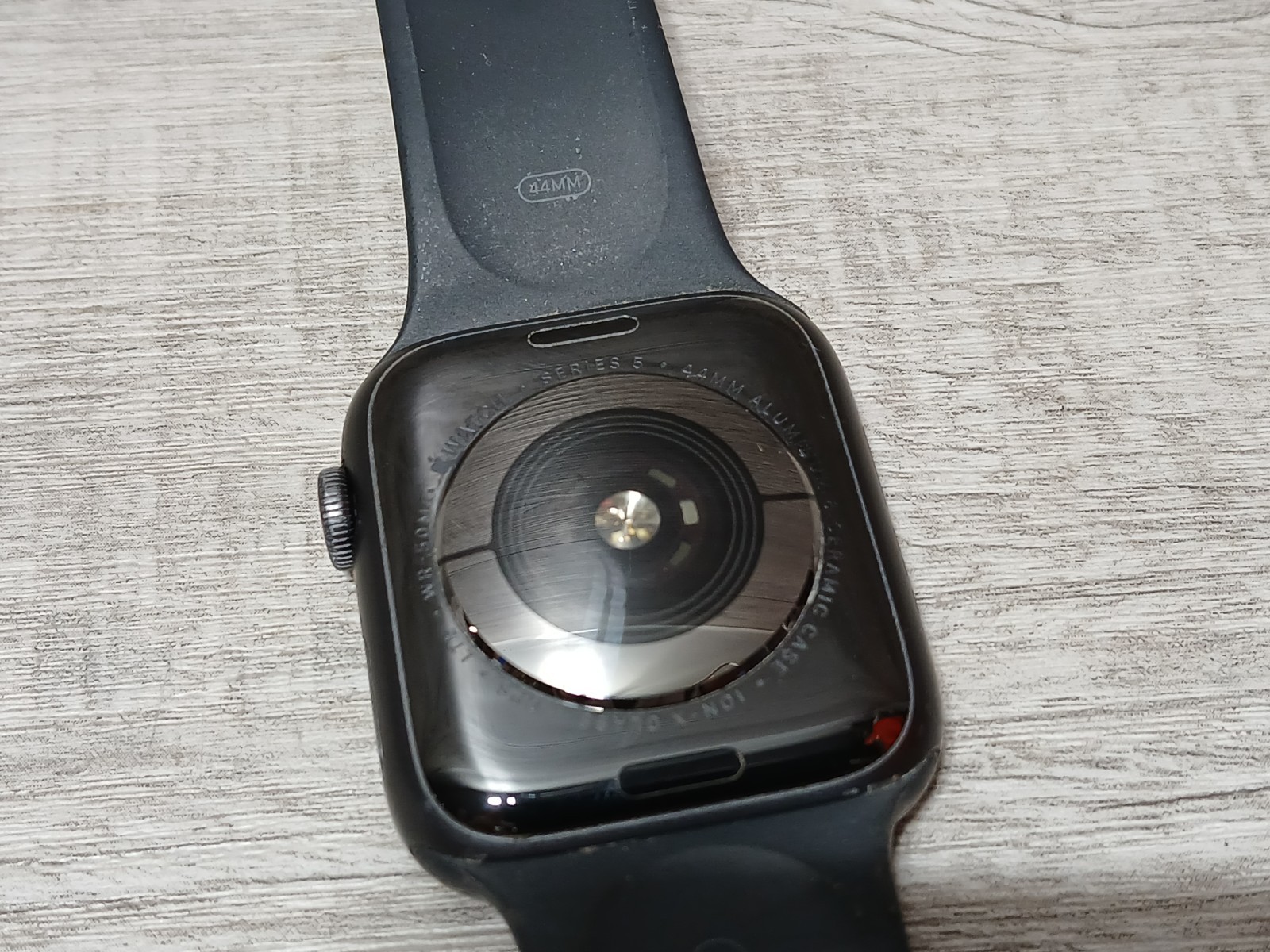 Apple Watch Series 5 44mm Silver Aluminum W/Black Band GPS/LTE WORKS