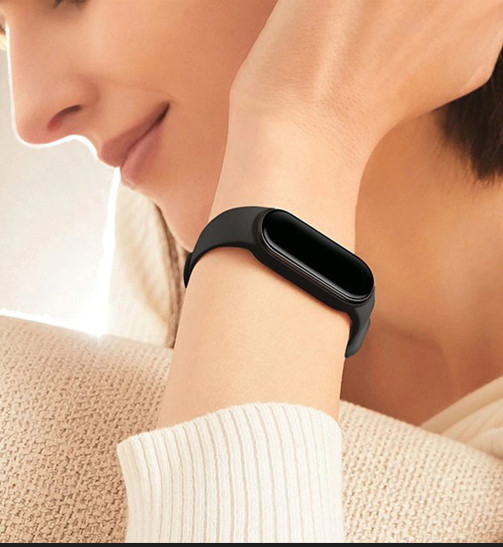 M7 Smart Watch Fitness Tracker Heart Rate For Men Woman Android IOS Waterproof