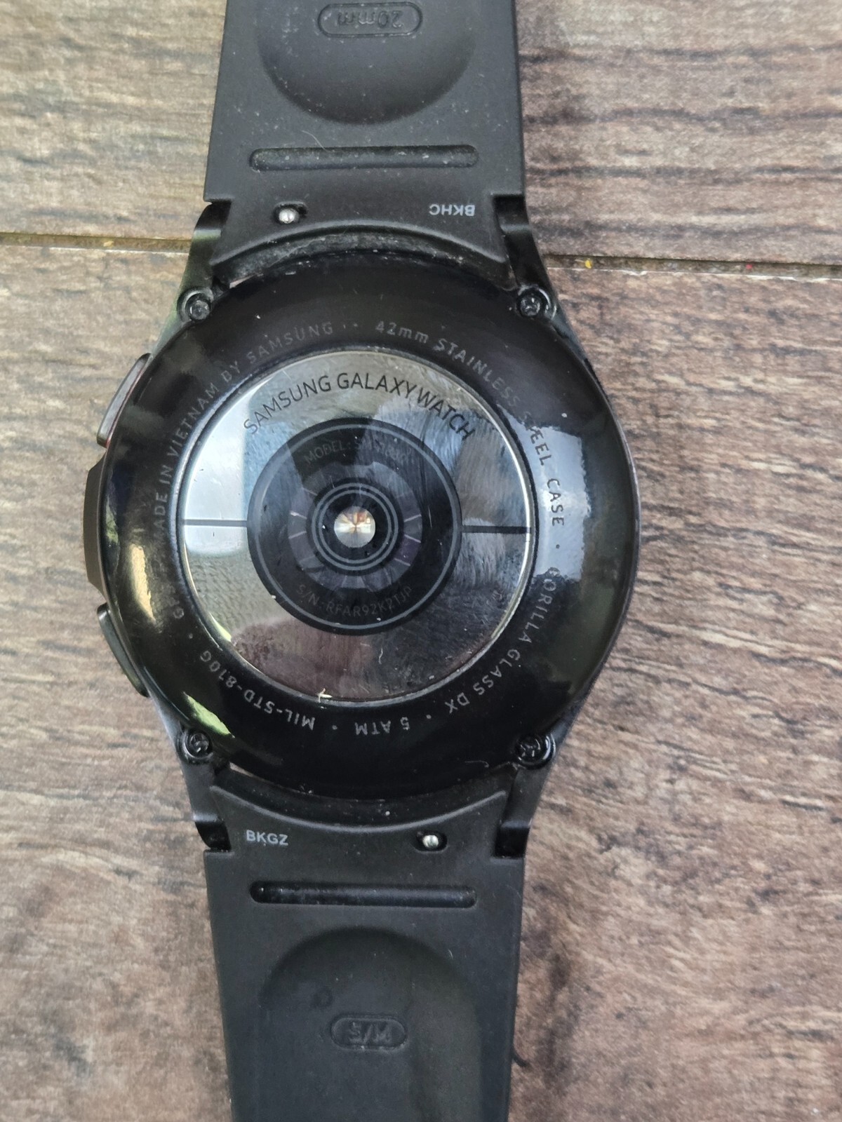 Samsung Galaxy Watch4 Classic SM-R895U 42mm LTE