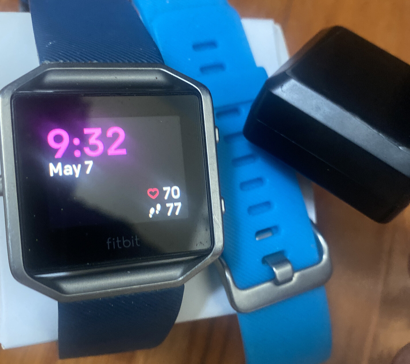 Fitbit Blaze SmartWatch MP3 HR +2 Bands/Cord Tested+WARRANTY Showroom Mdl No Box