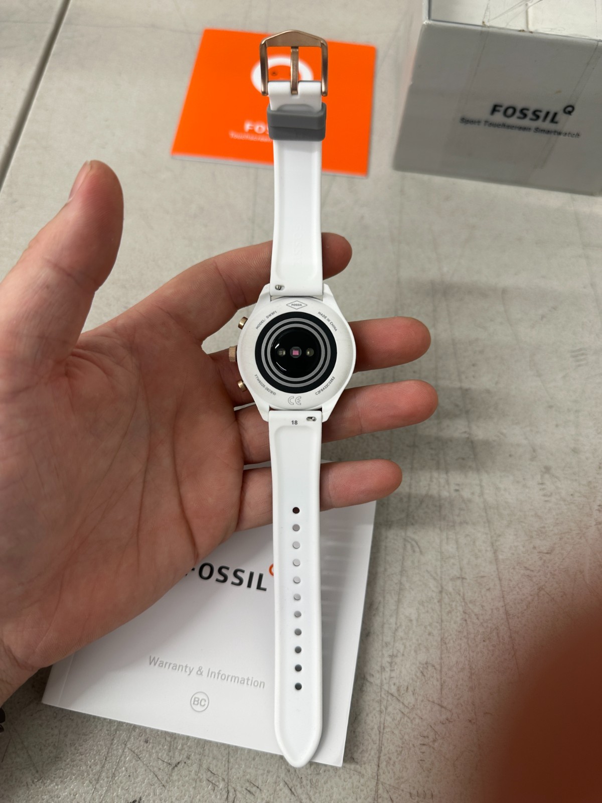 Fossil Sport Gen 4 – DW9F1 FTW6025 Gray Strap PRE-OWNED EX. No charg3r