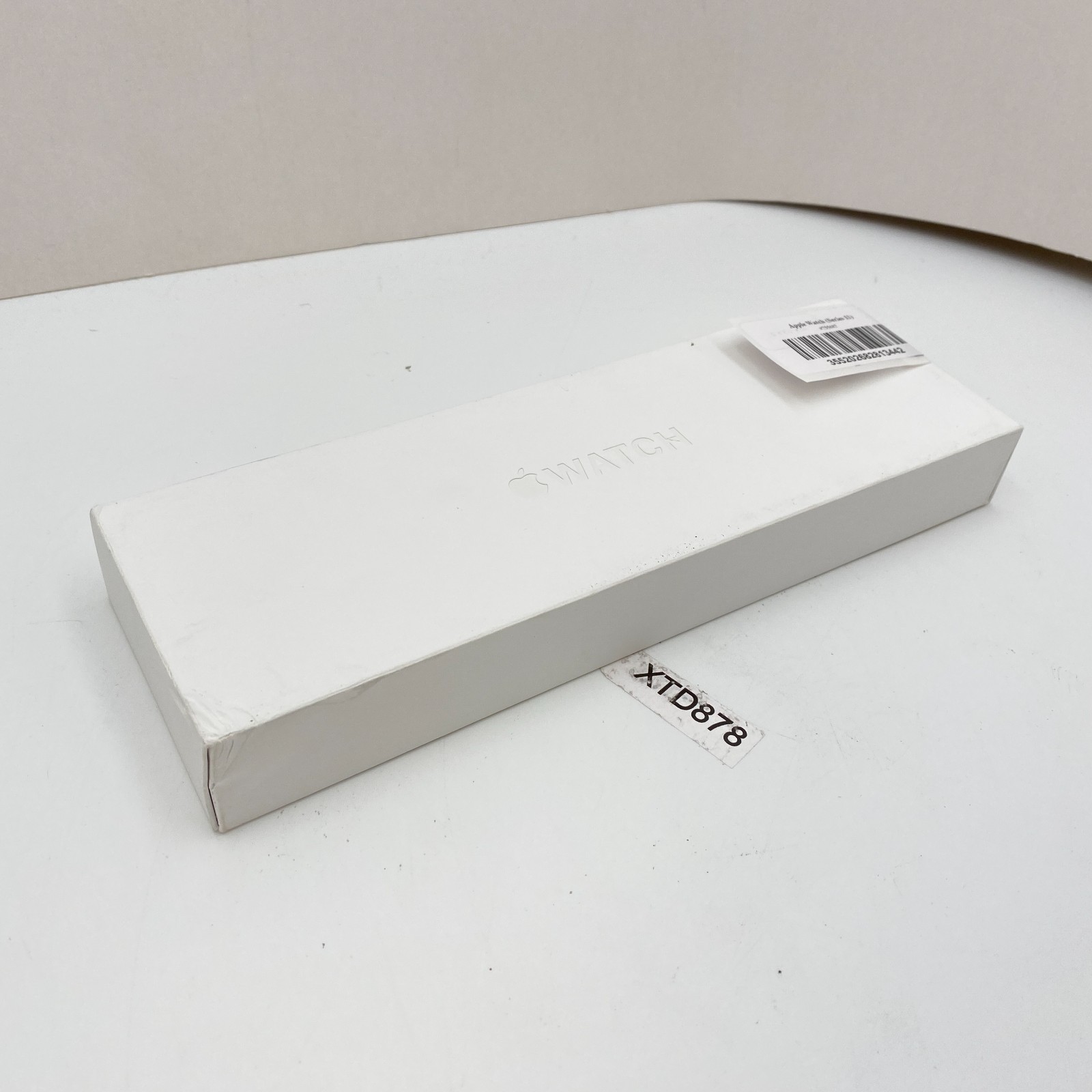 Apple Watch Series 11 – 46mm Aluminum Rose Gold Unlocked A3337 – NEW & SEALED