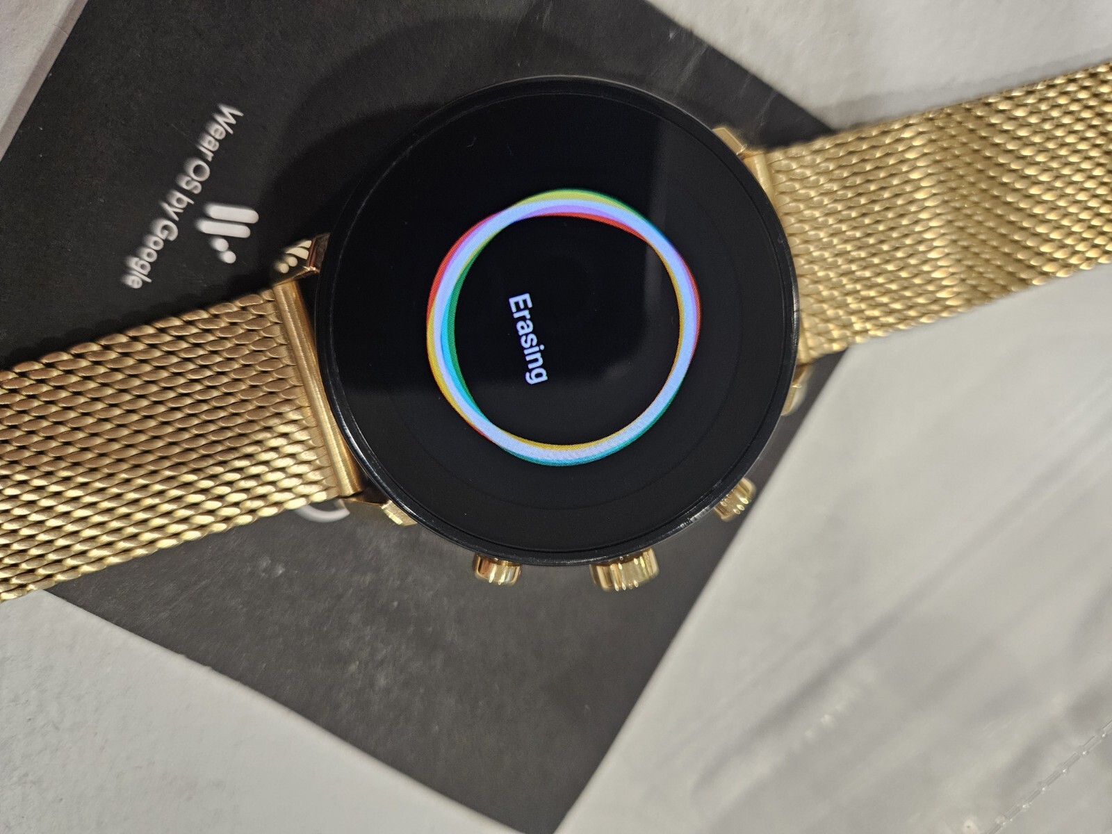 Movado Connect 2.0 Unisex 40mm Digital Smartwatch Yellow Gold Mesh S (PD7009290)