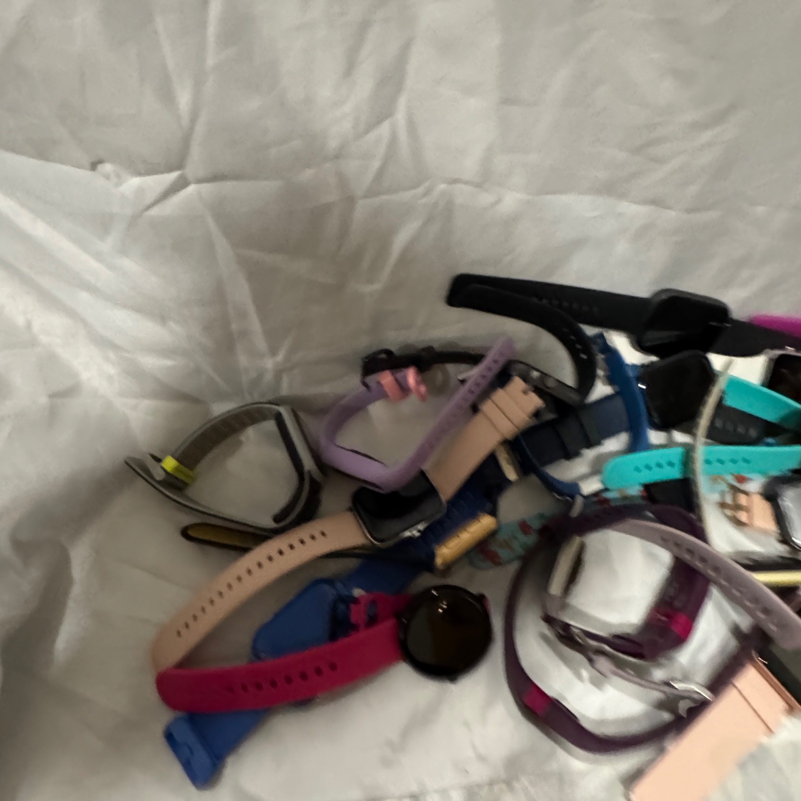 31 Smart Watches and 20+ Bands: Apple, Fitbit, Armitron, and More! 6.1 lbs